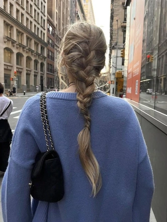 French braid: какую прическу носить в холод и снег, чтобы волосы смотрелись ухоженно