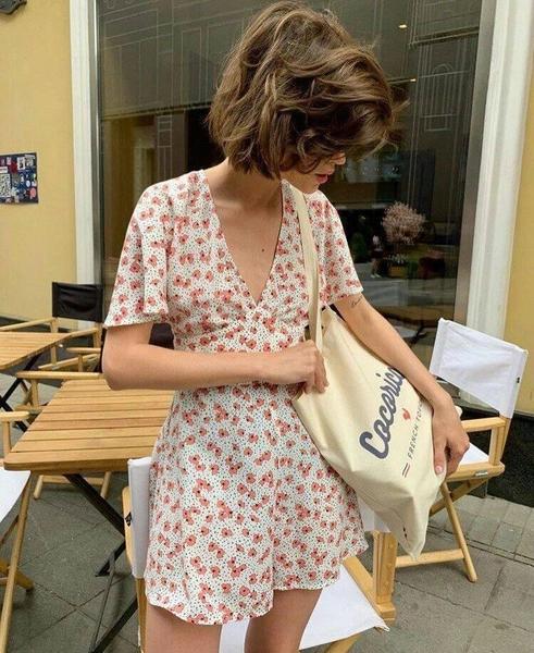 Dolce Bob, Paris Chic и еще 4 трендовых стрижки лета-2025